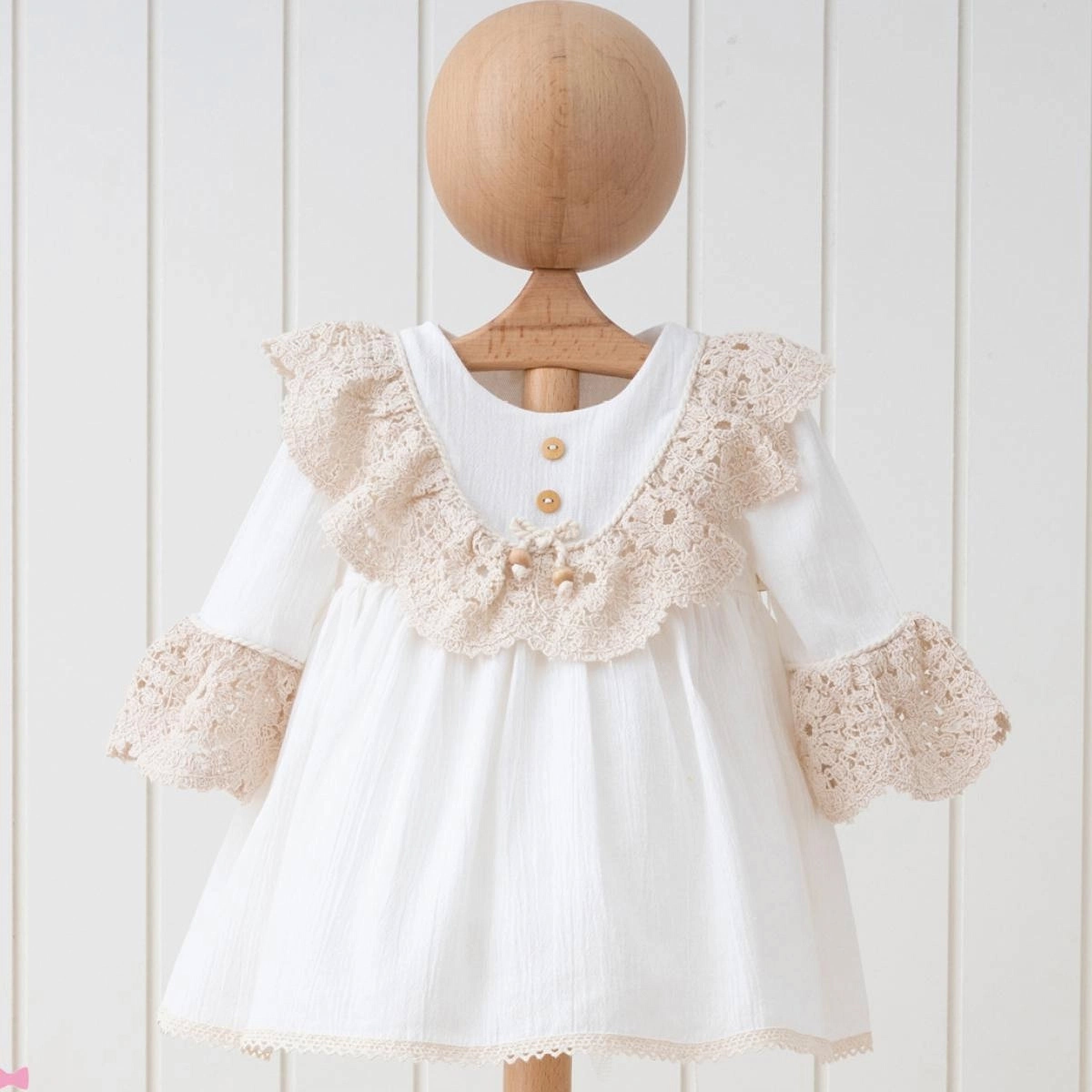 Vintage-Inspired Lace Detailed Baby Girl Dress - Cream (6-24 months)