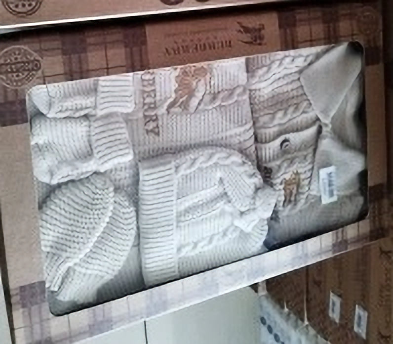 Luxury Knit Baby Gift Set - Off-White (6-9 Months)